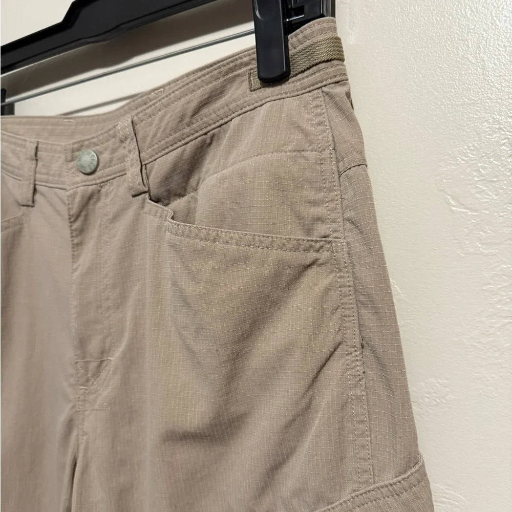 Men's The North Face Tan 100% Nylon Cargo Outdoor Hiking Shorts 32 Reg